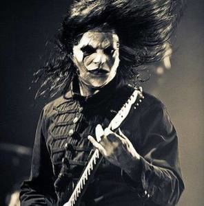 Meet your Posher, Cody